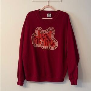 Vintage Cardinal Red Graphic Crewneck Sweatshirt